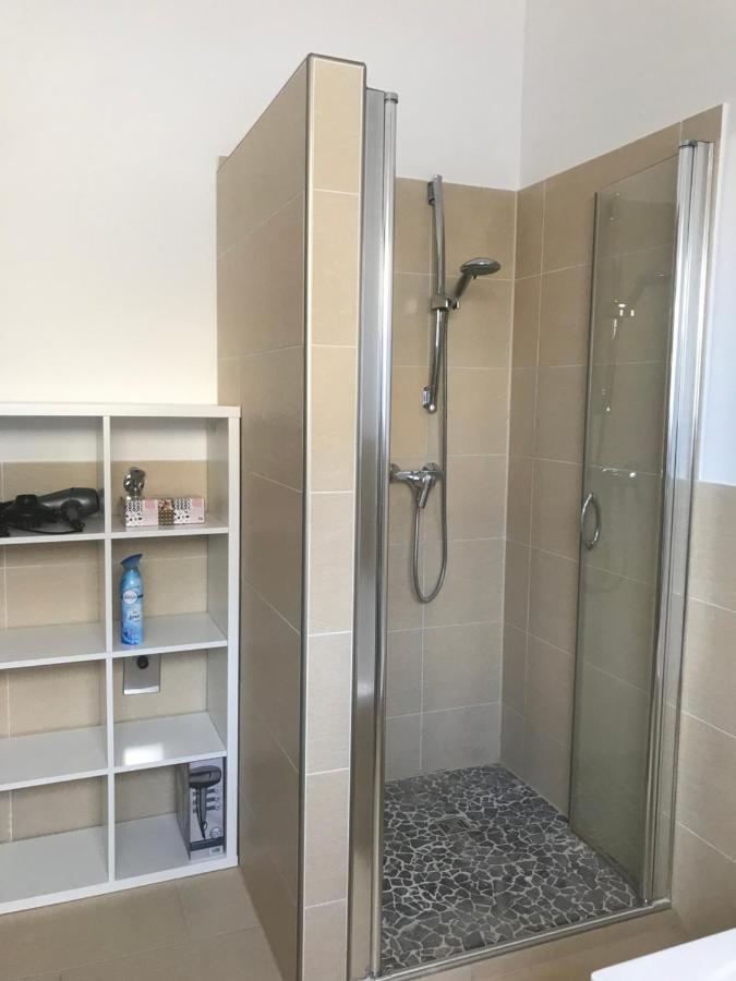 Xxl Apartment